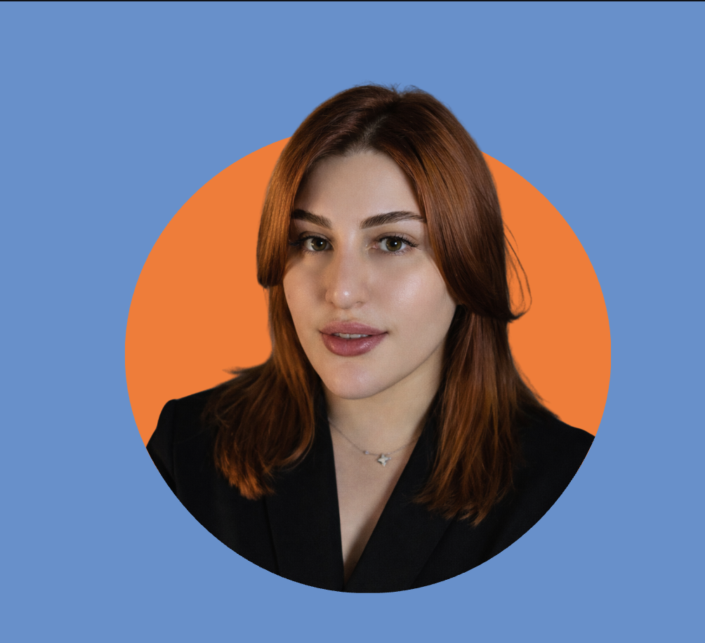 სალი დვალიძე — სოციალური მედია სტრატეგი
